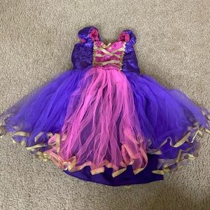 Rapunzel dress from Etsy shop